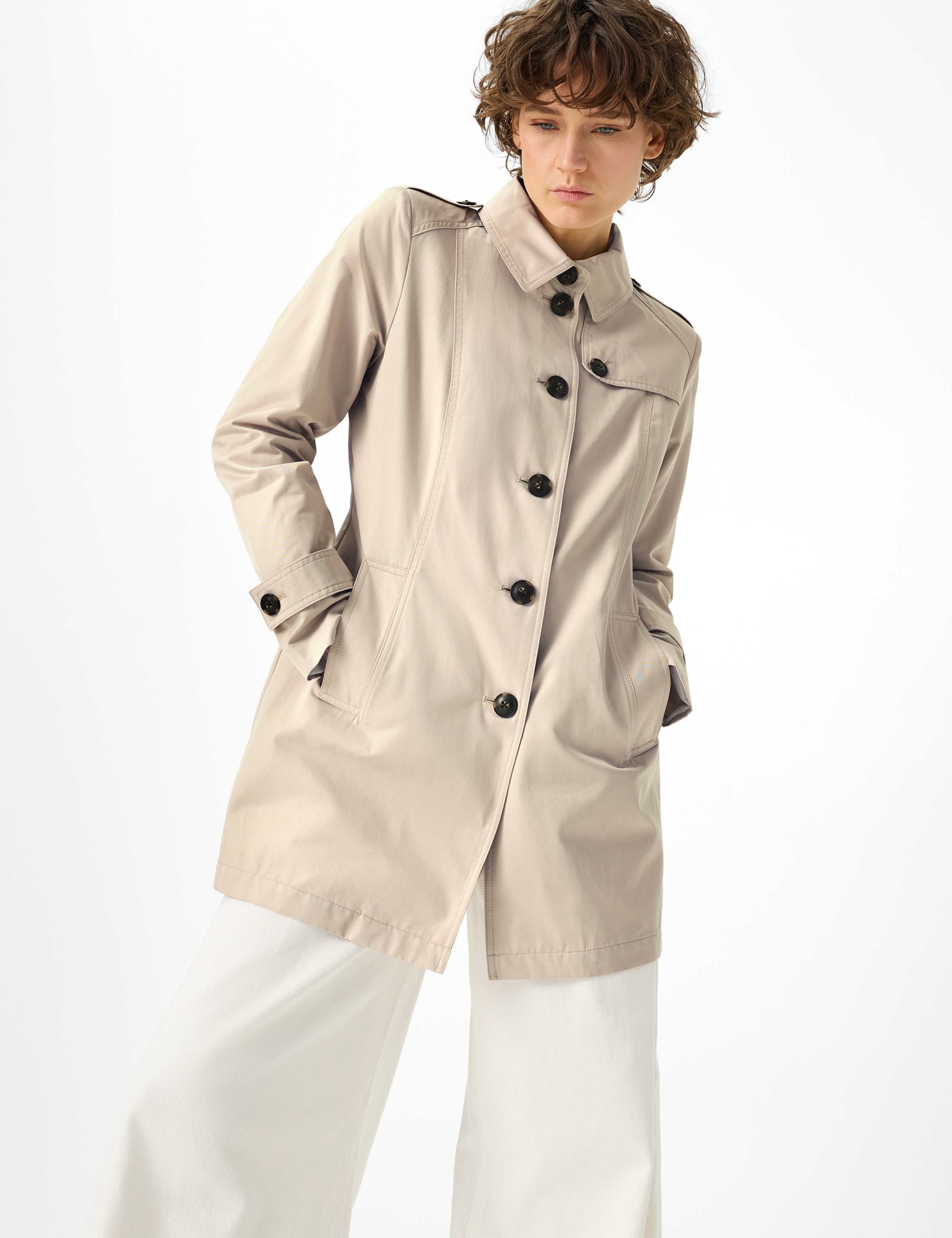 Trenchcoat Oxford - Image 12